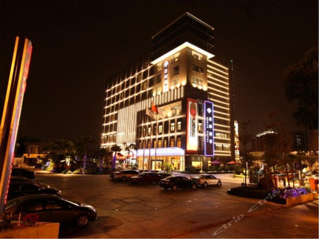 Cedar Hotel Yuzhu ภายนอก รูปภาพ