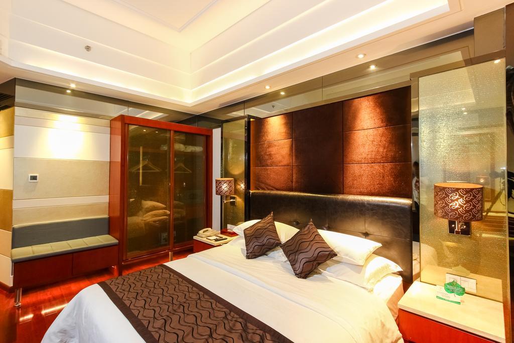 Cedar Hotel Yuzhu ภายนอก รูปภาพ